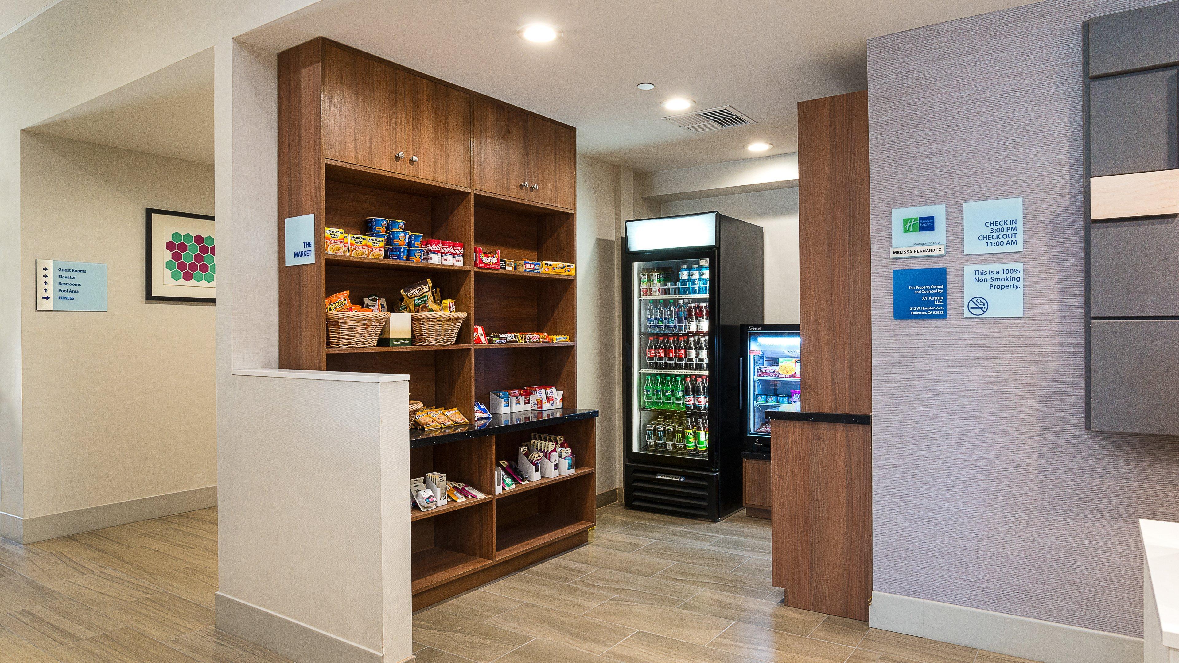 Holiday Inn Express Fullerton-Anaheim By Ihg Exterior foto